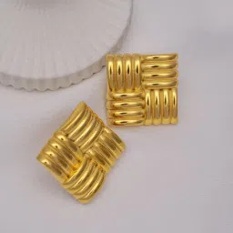 Perfectly Average Large Knot Square Studs gold image 1