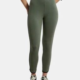 Jockey AW73 Women's Super Combed Cotton Leggings with Coin Pocket and Contrast Side Piping-picture-25