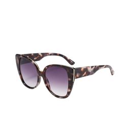 EYENAKS Unisex UV Protected Cateye Sunglasses 2001-34