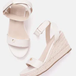 Lino Perros Women Open Toe Wedge Heels-38