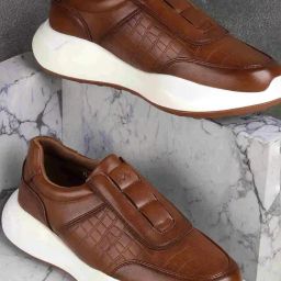 Metro Men's Brown Casual Sneakers-picture-39
