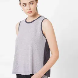 Bodd Active Grey Regular Fit Tank Top-picture-17