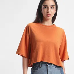 Bewakoof AIR 1.0 Orange Coloured Drop-Shoulder Sleeves Pure Cotton Oversized Crop T-shirt-image-77