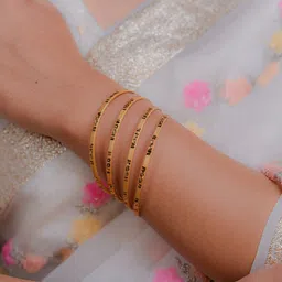 Zeraki Jewels Set Of 4 Gold-Plated Bangles-13