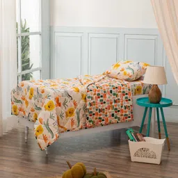 Playful Plunge Kids Bedding Set - Animal Print Includes Bedsheet, Pillow Cover & Reversible Quilted Blanket-picture-8