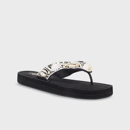 Sole To Soul Textured Platform Sandals-picture-7