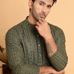 Jompers Men Embroidered Regular Sequinned Kurta with Pyjamas-picture-15
