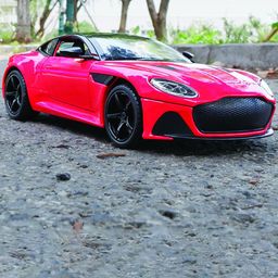 COELON Kids 1:24 Scale Aston Martin Model With Pullback Openable Door Diecast Metal Car-17