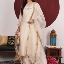 Varanga Floral Embroidered Round Neck Straight Kurta With Trousers & Dupatta-picture-17