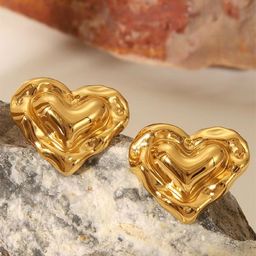 ISHKAARA Gold-Plated Heart Shaped Studs Earrings-11
