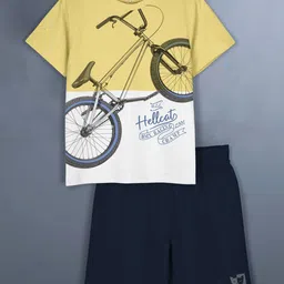 HELLCAT Girls Printed T-Shirt With Shorts-35