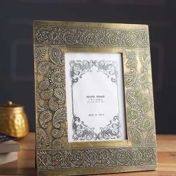 Aapno Rajasthan Golden & Black Wooden Table Top Photoframe-35