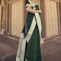 Satrani Green Silk Woven Saree With Unstitched Blouse-image-96