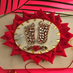HOMEARTE White & Red Textured Flower Shape Marble Laxmi Charan Paduka-image-40