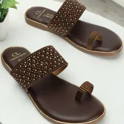 Carlton London Women's Brown Toe Ring Sandals-picture-13
