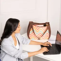 ZOUK WavBeach Multicolor Printed Luna Shoulder Bag image 1