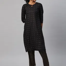 aayusika Women Black Printed Kurta with Trousers-38