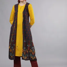 Vishudh Women Yellow Solid Layered Straight Kurta-image-26