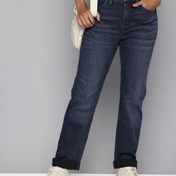 Levis Women 314 Straight Fit Light Fade Stretchable Jeans-picture-18