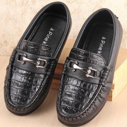 Pine Kids Slip on Formal Wear Shoes with Chain Link - Black-image-84