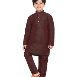 VASTRAMAY Kids Wine Kurta Set-image-10