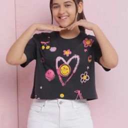 Li'L Tomatoes Charcoal Graphic Regular Fit Croptop-image-5