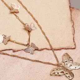 SOHI Gold Butterfly Layered Necklace-10