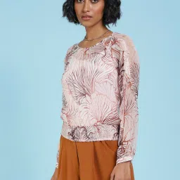 Label Ritu Kumar Off White Printed Top With Camisole image 3