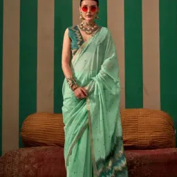 Vardha Aqua Green Woven Saree With Unstitched Blouse-picture-44