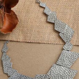 SOHI Silver Designer Stone Necklace-image-14