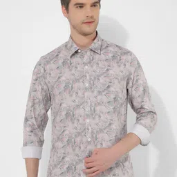 Numero Uno Men Spread Collar Abstract Printed Cotton Slim Fit Casual Shirt-image-13