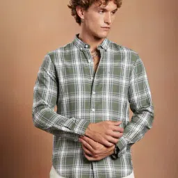 Campus Sutra Olive Green Ecru White Halo-Check Regular Shirt-picture-34
