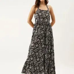 Divena Black Floral Print Maxi Dress-image-13