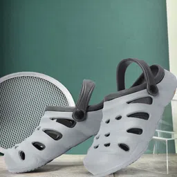 HRX by Hrithik Roshan Men Rubber Clogs-picture-4