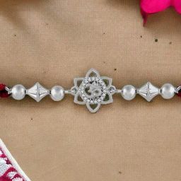 Rihi by P.C. Chandra Jewellers Om Rakhi for Men & Boys-image-84