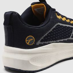 Action Men Mesh Running Non-Marking Shoes image 4