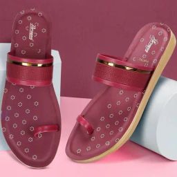 Paragon Women's Maroon Toe Ring Sandals-image-39