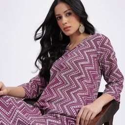 Anouk Rustic Chevron Printed V-Neck Straight Kurta-image-45