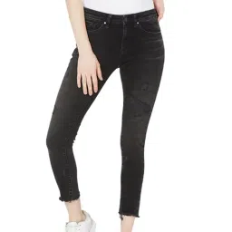 Spykar Black Skinny Fit Lightly Washed Jeans (Alicia)-picture-49