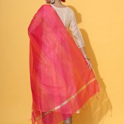 DECKEDUP Magenta Solid Dupatta image 2