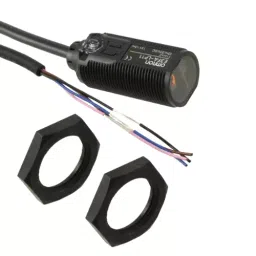 Omron Reflective Optical Sensor, Sensing Distance 1 m, E3FA-DP16 2M-9
