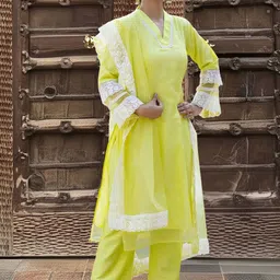 Navlik Ethnic Motifs Embroidered Thread Work Kurta With Trousers & Dupatta-picture-17