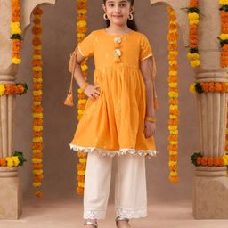 lil' drama Lil Drama Cotton  Half Sleeves Floral Embroidered Kurta And Pant Set - Orange And White-picture-19