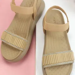 Metro Women's Beige Sling Back Sandals-picture-28