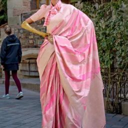 Vardha Light Pink Striped Saree With Unstitched Blouse-picture-10