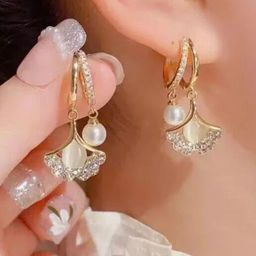 M55 Gold-Plated Crystals Studded & Pearls Beaded Leaf Shaped Drop Earrings-14
