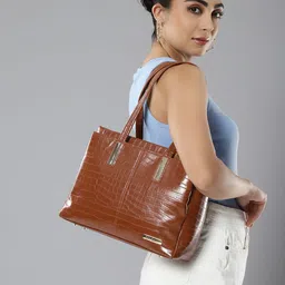 Mast & Harbour Textured Structured Handheld Bag image 1