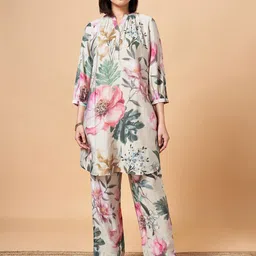 Marigold Lane Floral Printed Regular Kurta with Palazzos-picture-36