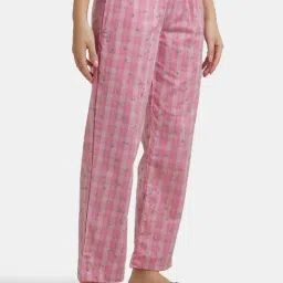 Jockey RX06 Women's Super Combed Cotton Woven Relaxed Fit Striped Pyjama (Checks & Prints May Vary)-picture-41