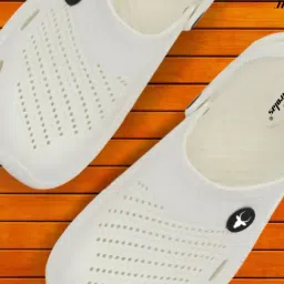 Hirolas Men's White Back Strap Clogs-picture-21